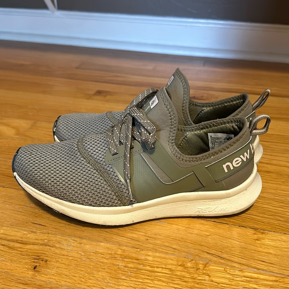 New balance running shoes